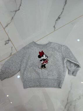 Minnie Mouse sweatshirt